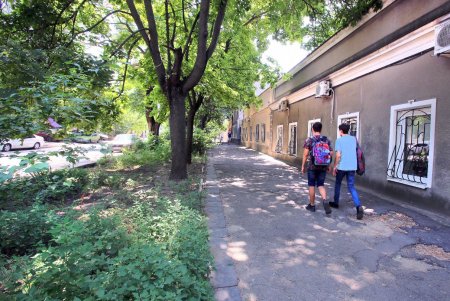 Ризовская: тихая и зеленая улица, на которой когда-то жили зажиточные одесситы и орудовали налетчики (фоторепортаж) 