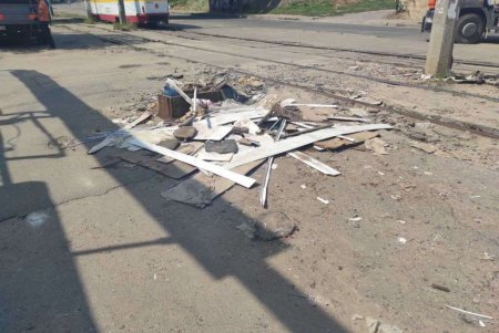 Коммунальщики провели комплексную уборку территории города (фото)