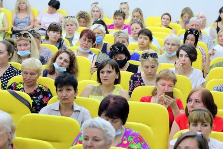 Сотрудников учебно-воспитательных учреждений Одессы призвали вакцинироваться от коронавируса (фоторепортаж)