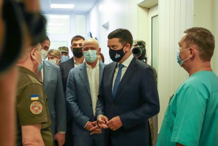 На встрече с мэром Одессы председатель Верховной Рады отметил высокий потенциал развития порта (фото)