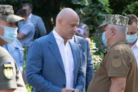 На встрече с мэром Одессы председатель Верховной Рады отметил высокий потенциал развития порта (фото)