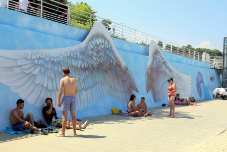 В Одессе проходит фестиваль песчаных скульптур (фоторепортаж)