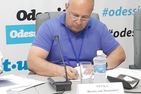 Одесский райсовет заключил меморандум о сотрудничестве с ВУЗами, госпредприятиями и общественными организациями для решения экологических проблем (фото)