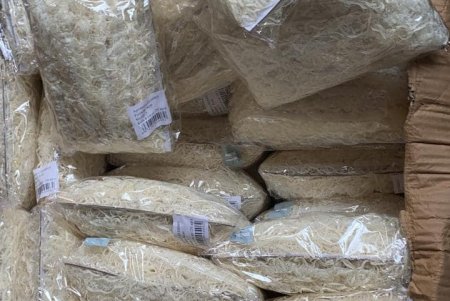 В Одесский порт из Китая прибыла партия аксессуаров с заниженной таможенной стоимостью более чем на 800 тысяч гривен (фото) 