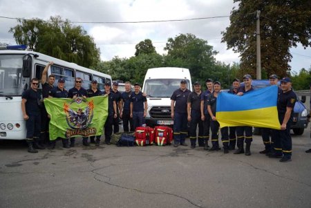 Спасатели из разных областей Украины вылетели в Грецию тушить лесные пожары (фото)