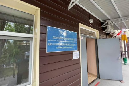 Сегодня в одесских центрах массовой вакцинации прививку от COVID-19 получили почти 5000 человек (фото)