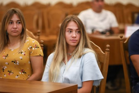 Мэр Одессы Геннадий Труханов вручил почетные городские награды регбистам-победителям чемпионатов Европы (фото)
