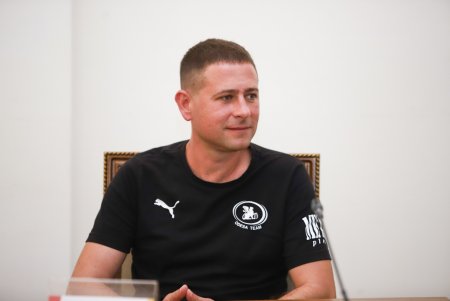 Мэр Одессы Геннадий Труханов вручил почетные городские награды регбистам-победителям чемпионатов Европы (фото)