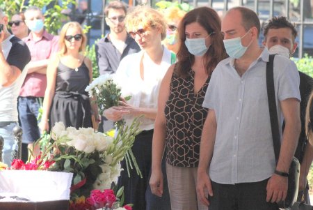 Одесса прощается с художником Александром Ройтбурдом (фото)
