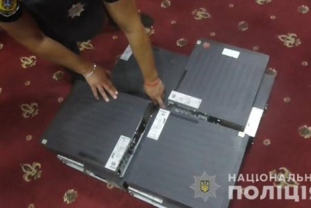 Подпольный игорный клуб ликвидировали в Березовке (фото)