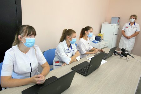 На территории одесского аэропорта заработал центр вакцинации от COVID-19 (фоторепортаж)