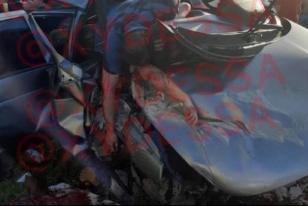 В Одесской области в ДТП погибли трое полицейских (фото, видео, обновлено)