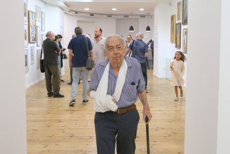 В Одессе открылась художественная выставка коллекционеров двух поколений одной семьи (фоторепортаж)