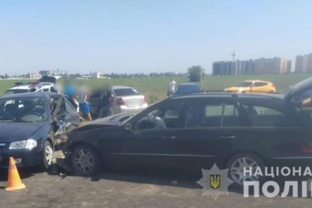 В Одесском районе в ДТП с участием четырех транспортных средств пострадали два человека (фото)