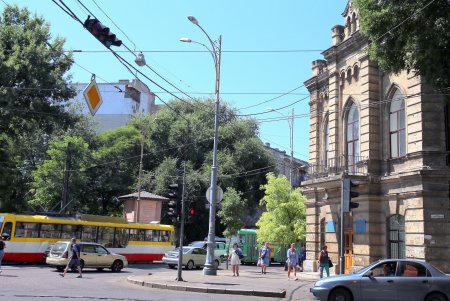 Неспешная прогулка по Старопортофранковской (фоторепортаж)
