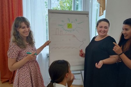 В Одесском лицее №81 с участниками образовательного форума поделились опытом ученического самоуправления