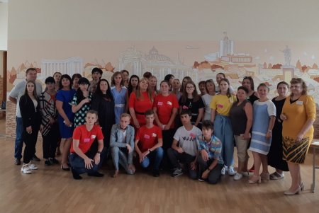 В Одесском лицее №81 с участниками образовательного форума поделились опытом ученического самоуправления