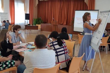 В Одесском лицее №81 с участниками образовательного форума поделились опытом ученического самоуправления
