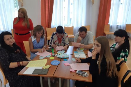 В Одесском лицее №81 с участниками образовательного форума поделились опытом ученического самоуправления