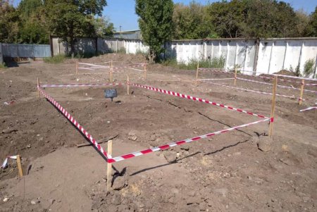 На 6-м километре Овидиопольской дороги найдено еще 23 расстрельных ямы с человеческими останками (фото)