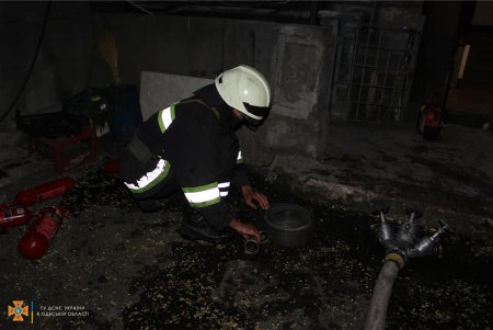 В центре Одессы горел подвал ресторана (фото)