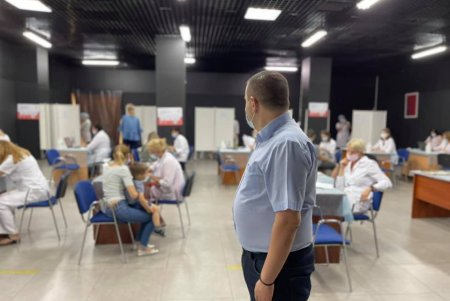 Почти 10 тысяч одесситов сделали прививки от коронавируса в центрах массовой вакцинации в эти выходные