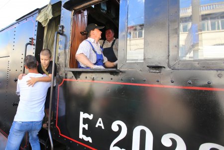 В Одессе запустили экскурсионные ретропоезда (фоторепортаж)