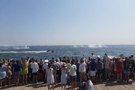 В Одессе состоялся военно-морской парад в с привлечением кораблей и авиации (фото, видео)