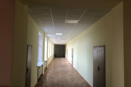 На Большевике завершают капремонт школы № 41 (фото)
