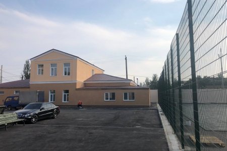 На Большевике завершают капремонт школы № 41 (фото)