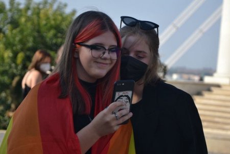 Марш за равные права и возможности прошел в Одессе (фото)