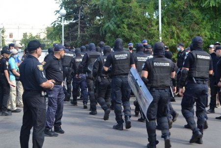 Марш за равные права и возможности прошел в Одессе (фото)