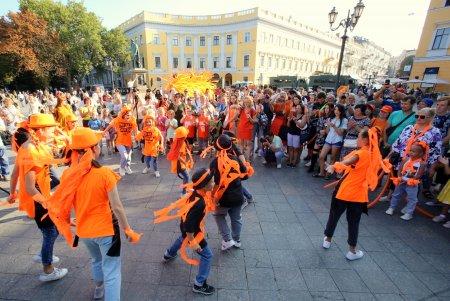 В Одессе прошел пятый юбилейный фестиваль «Рыжий город» (фоторепортаж)
