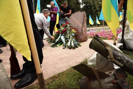 Одесса почтила память погибших защитников за независимость и суверенитет Украины (фоторепортаж)
