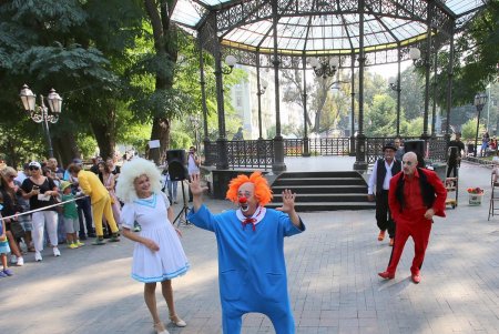 В Одессе стартовал фестиваль клоунов и мимов «Комедиада» (фоторепортаж)