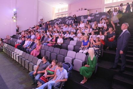Открытие городского Дворца детского и юношеского творчества «Белая акация» (фоторепортаж)