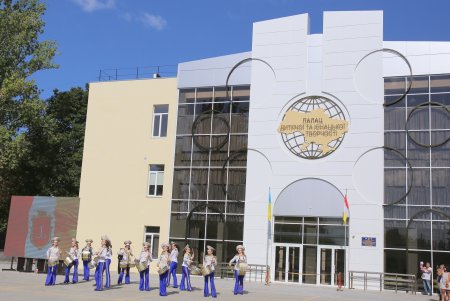 Открытие городского Дворца детского и юношеского творчества «Белая акация» (фоторепортаж)