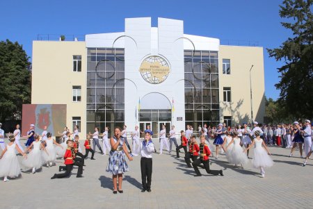 Открытие городского Дворца детского и юношеского творчества «Белая акация» (фоторепортаж)