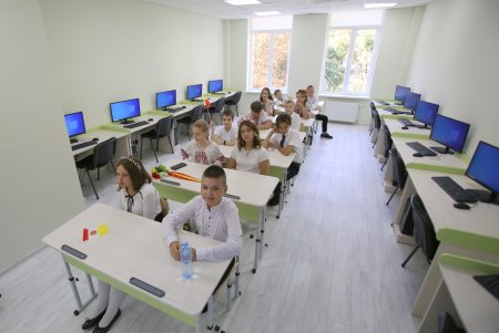 Открытие городского Дворца детского и юношеского творчества «Белая акация» (фоторепортаж)
