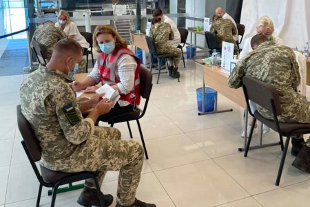 В эти выходные прививки против COVID-19 в одесских центрах массовой вакцинации сделали 7897 человек