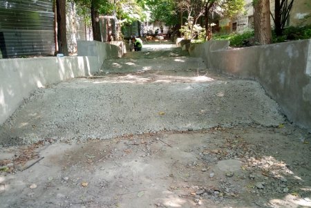 В Одессе начали капитально ремонтировать Курсантскую лестницу (фото)