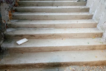 В Одессе начали капитально ремонтировать Курсантскую лестницу (фото)