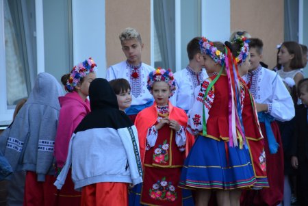 После капитального ремонта торжественно открыли школу № 41 (фоторепортаж)