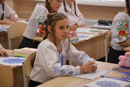 После капитального ремонта торжественно открыли школу № 41 (фоторепортаж)