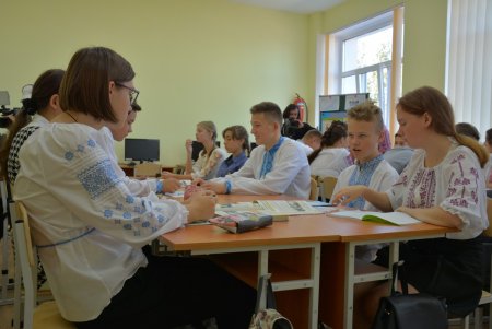 После капитального ремонта торжественно открыли школу № 41 (фоторепортаж)