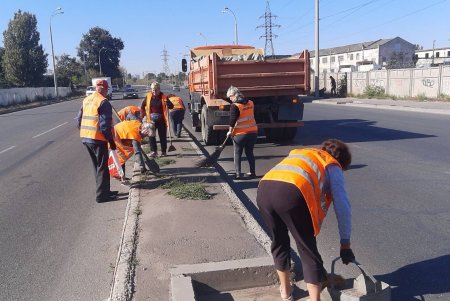 Коммунальщики ликвидировали стихийные свалки в Малиновском районе 