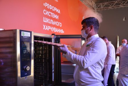 В Одессе обсудили реформу системы школьного питания (фоторепортаж)
