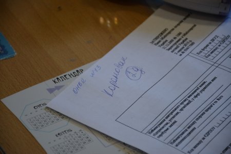 В школе № 13 сотрудников образовательной сферы Суворовского района прививают от COVID-19 (фоторепортаж)