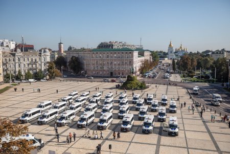 Нацполиция Украины получила от Евросоюза новые автомобили: часть направят в Одесскую область (фото, видео)