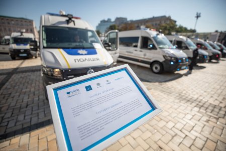 Нацполиция Украины получила от Евросоюза новые автомобили: часть направят в Одесскую область (фото, видео)